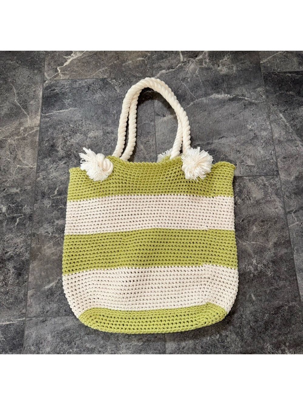 Knit Cream And Green Bag